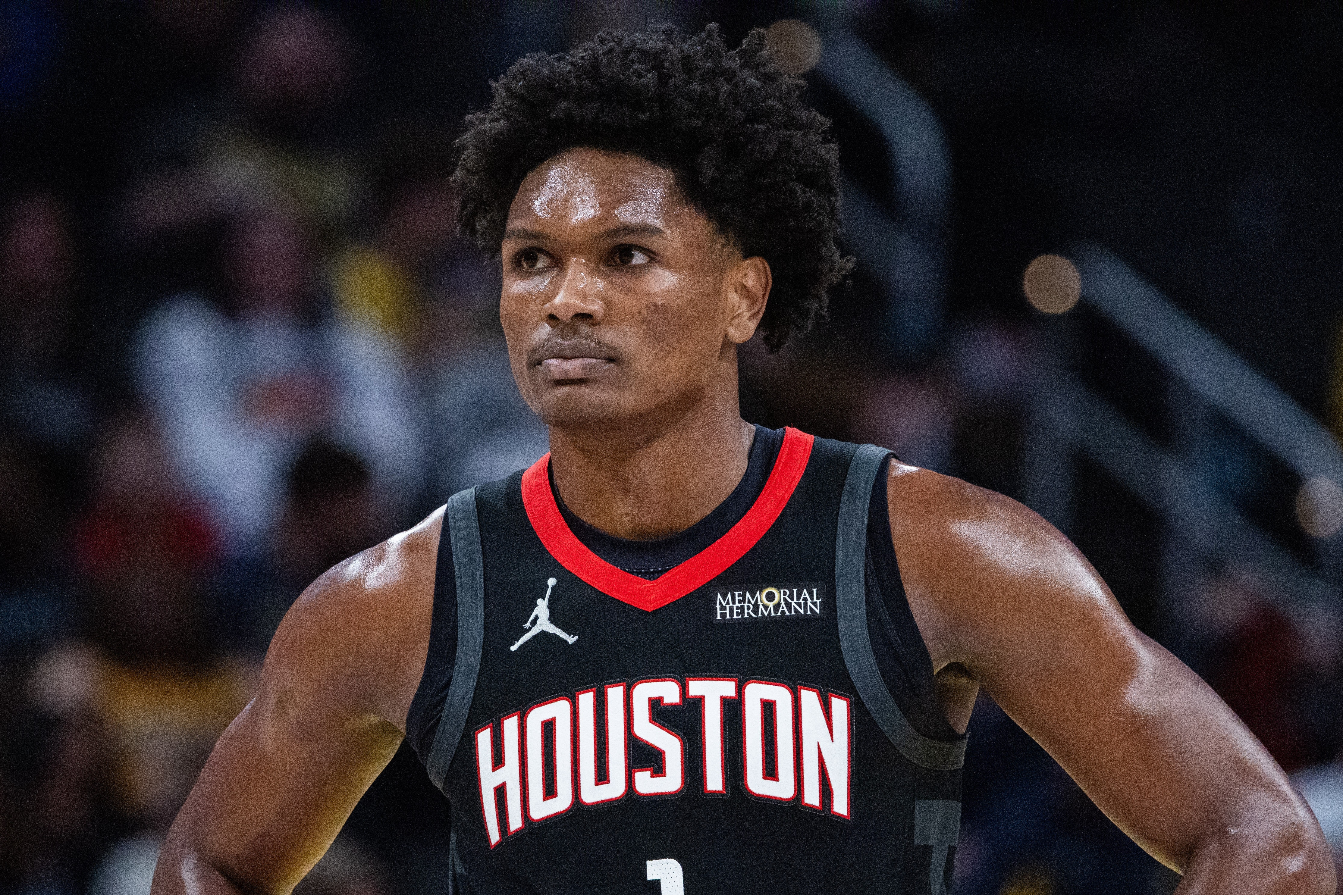 kaiyun官网-阿门：杰伦·格林是我兄弟 我对他说你增重了但还是撞不动我